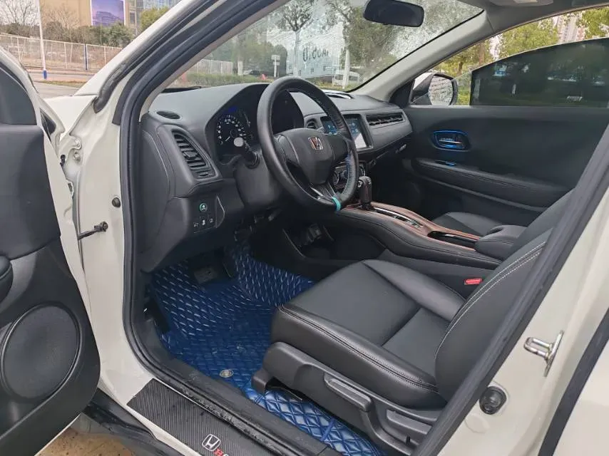 2022 Honda Vezel 1.5L 131HP L4 CVT,autocango,china used car exporter,china ev exporter,chinese used car exporter,chinese used ev exporter