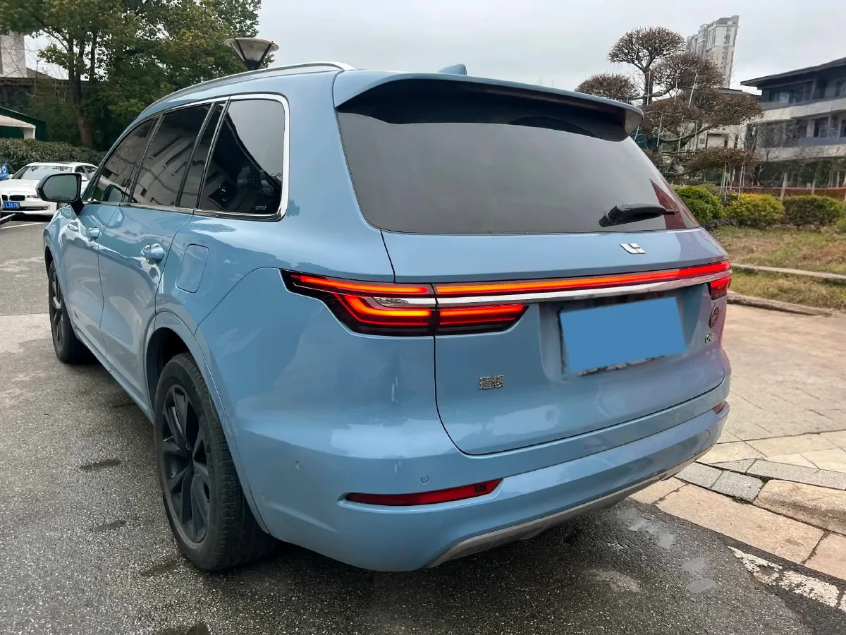 2021 Li ONE Range Extended 131HP REEV 40.5KWH,autocango,china used car exporter,china ev exporter,chinese used car exporter,chinese used ev exporter