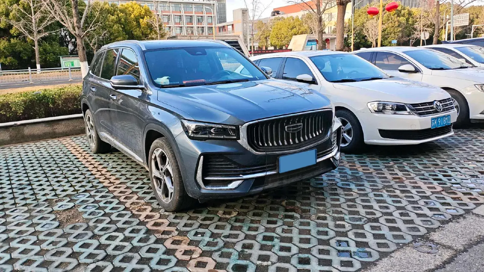 2024 Geely Monjaro 2.0T 218HP L4 7DCT,autocango,china used car exporter,china ev exporter,chinese used car exporter,chinese used ev exporter