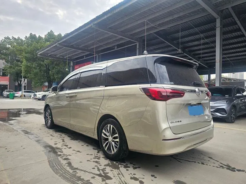 2021 Buick GL8 2.0T 237HP L4 9AT,autocango,china used car exporter,china ev exporter,chinese used car exporter,chinese used ev exporter