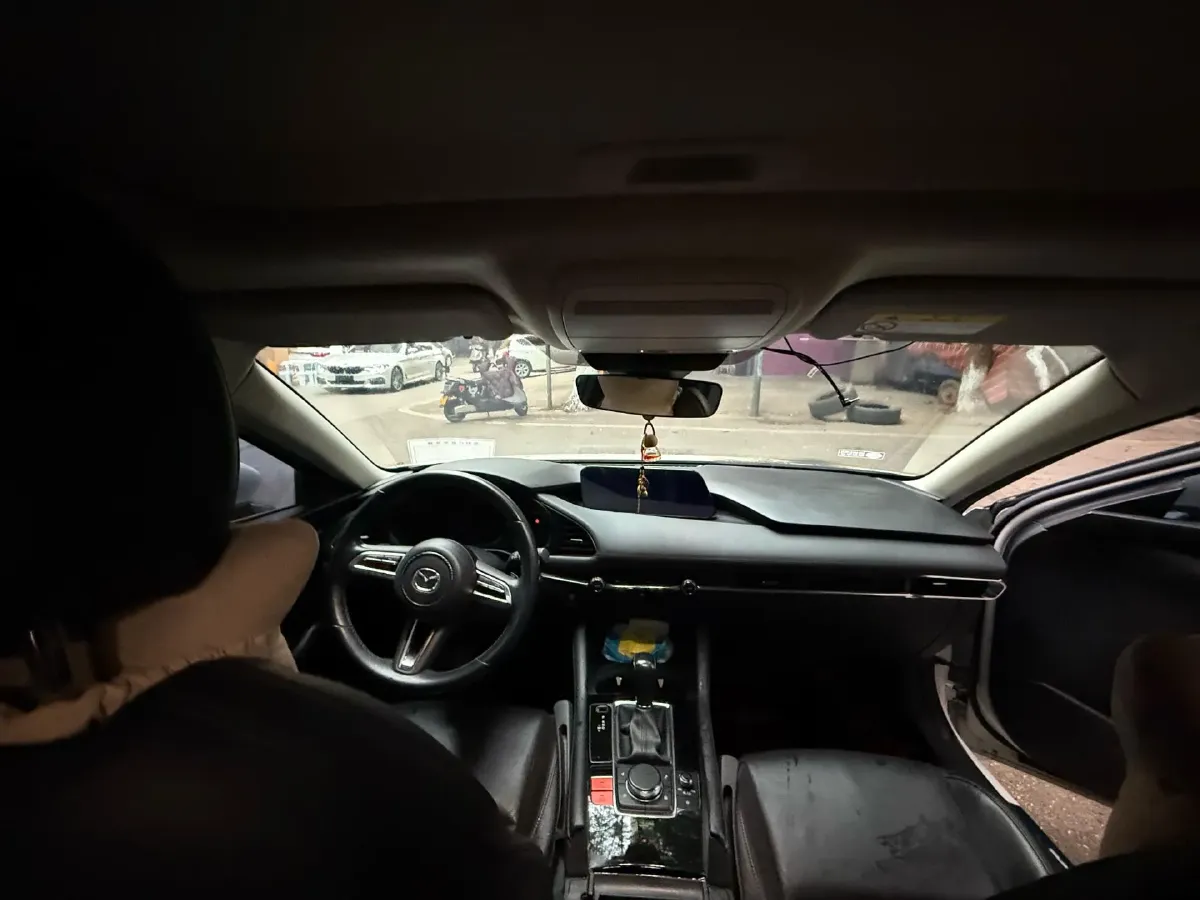 2021 Mazda 3 Axela 2.0L 158HP L4 6AT,autocango,china used car exporter,china ev exporter,chinese used car exporter,chinese used ev exporter
