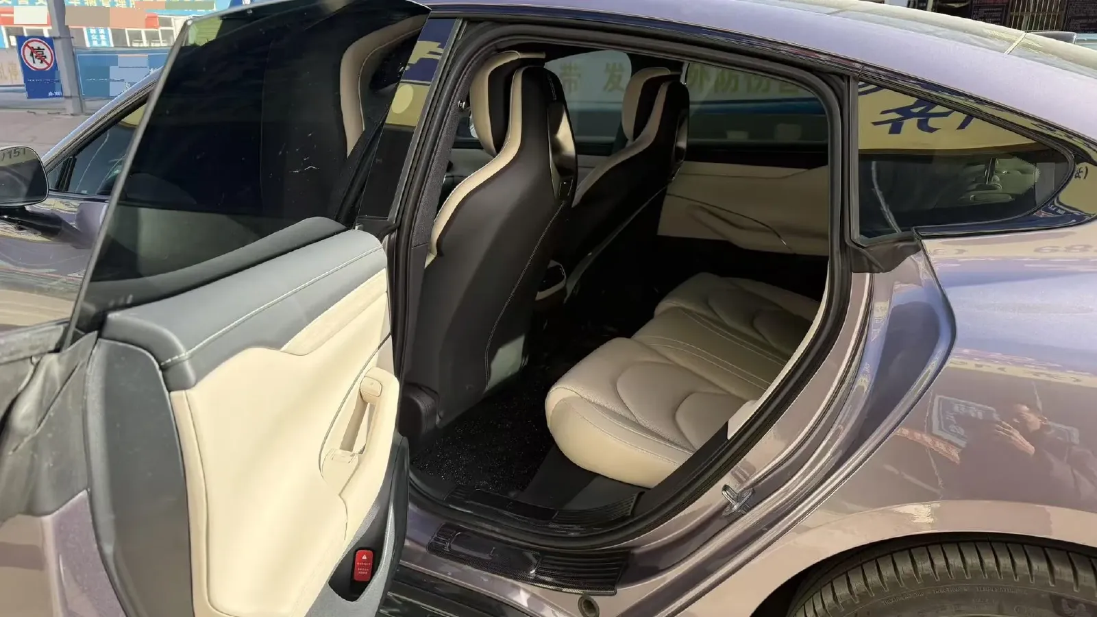 2024 MI SU7 BEV 94.3KWH,autocango,china used car exporter,china ev exporter,chinese used car exporter,chinese used ev exporter