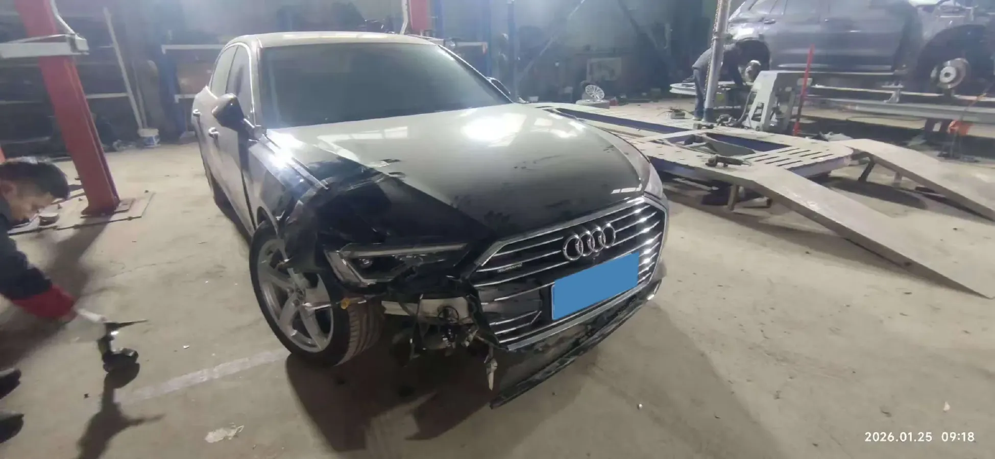 2022 Audi A6L 2.0T 224HP L4 7DCT,autocango,china used car exporter,china ev exporter,chinese used car exporter,chinese used ev exporter