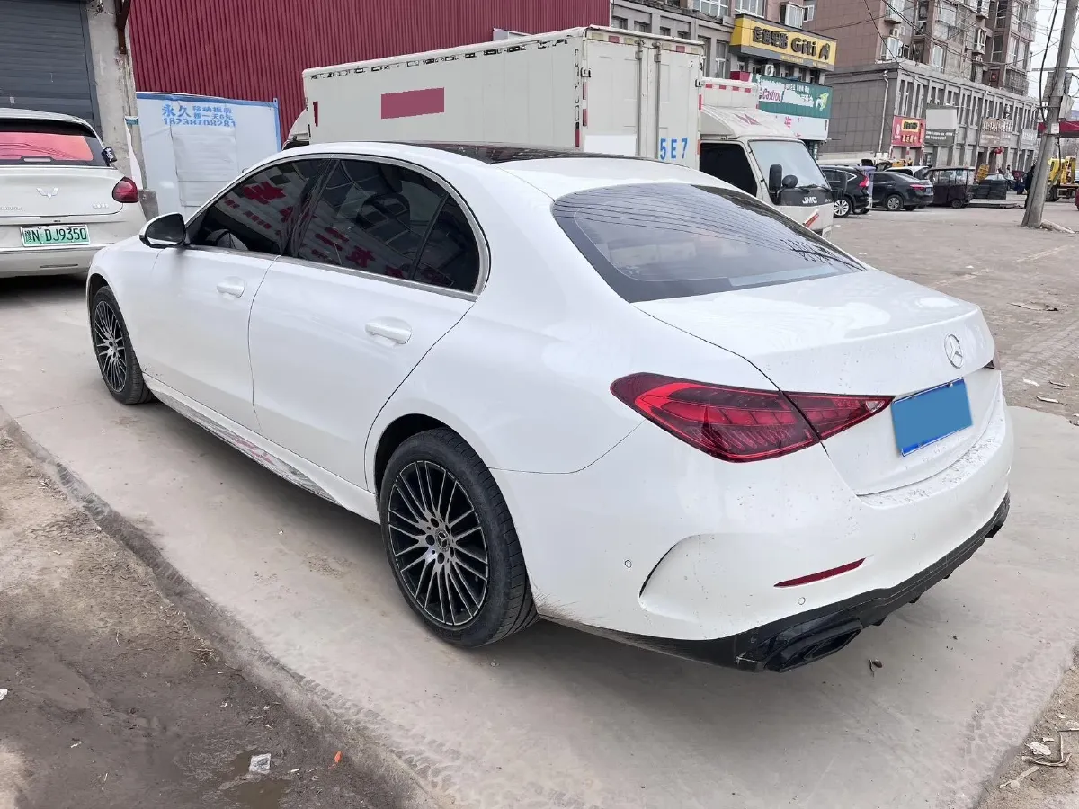 2024 Mercedes-Benz C Class 1.5T 204HP L4 9AT,autocango,china used car exporter,china ev exporter,chinese used car exporter,chinese used ev exporter