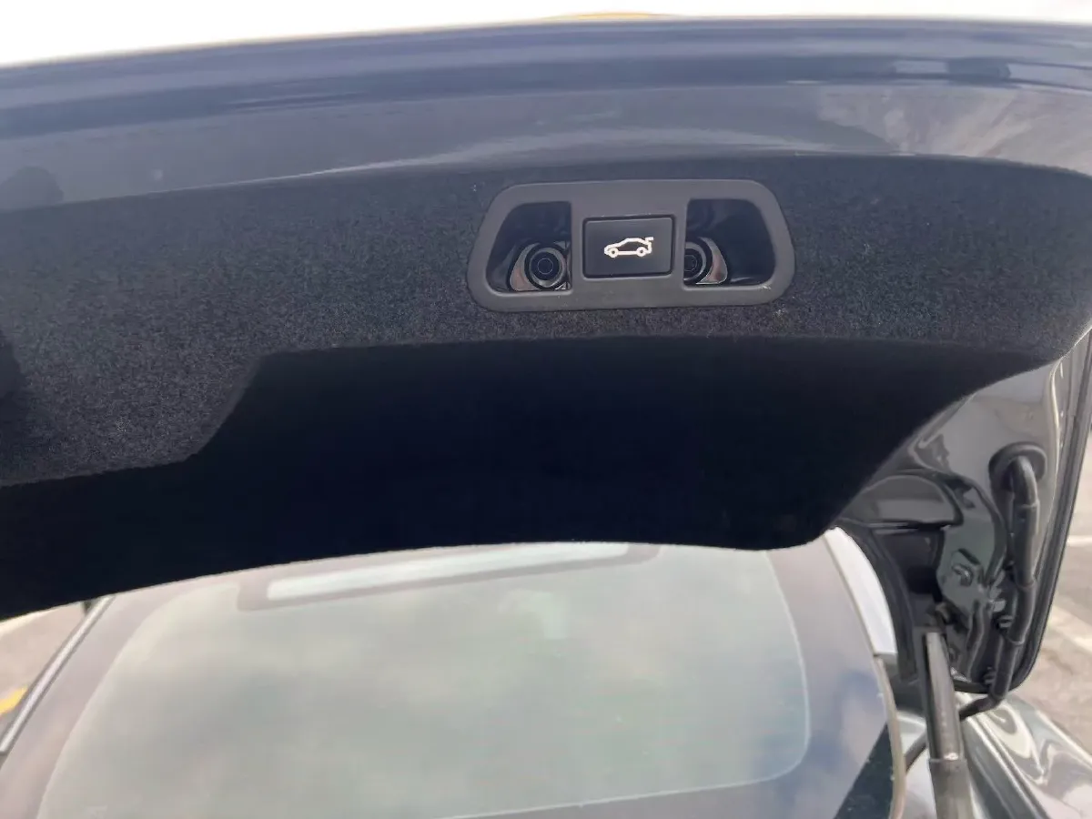 2022 Buick EnvisionS 2.0T 237HP L4 9AT,autocango,china used car exporter,china ev exporter,chinese used car exporter,chinese used ev exporter