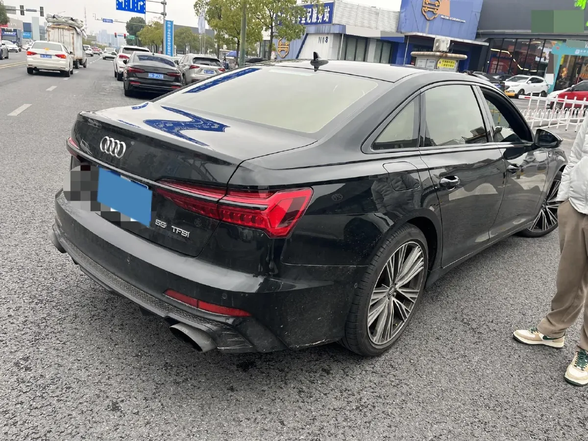 2022 Audi A6L 3.0T 340HP V6 7DCT,autocango,china used car exporter,china ev exporter,chinese used car exporter,chinese used ev exporter