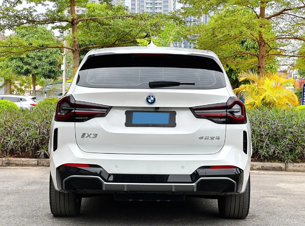 2024 BMW iX3 BEV 80KWH,autocango,china used car exporter,china ev exporter,chinese used car exporter,chinese used ev exporter