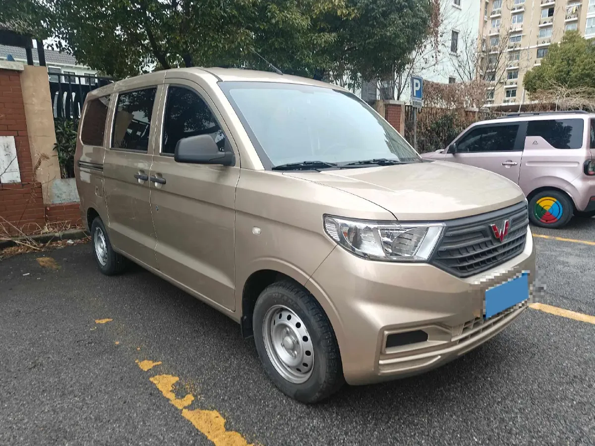 2022 JinBei Little Sea Lion X30 1.5L 102HP L4 5MT,autocango,china used car exporter,china ev exporter,chinese used car exporter,chinese used ev exporter