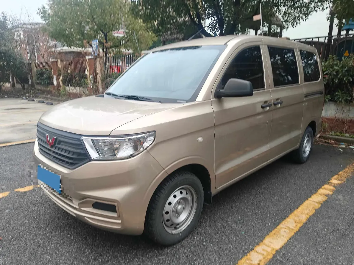 2022 JinBei Little Sea Lion X30 1.5L 102HP L4 5MT,autocango,china used car exporter,china ev exporter,chinese used car exporter,chinese used ev exporter