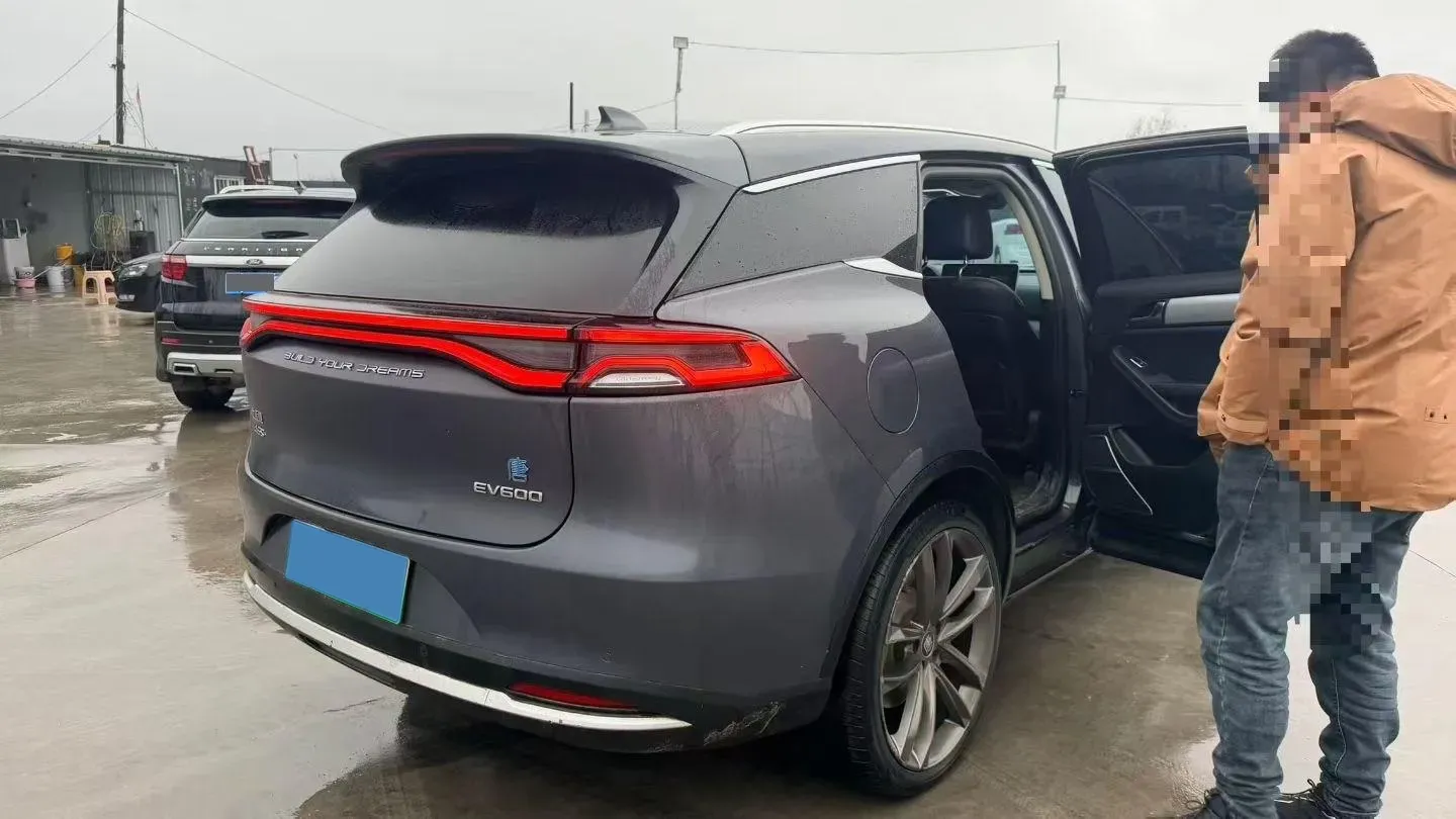 2019 Volkswagen Teramont 2.0T 220HP L4 7DCT,autocango,china used car exporter,china ev exporter,chinese used car exporter,chinese used ev exporter