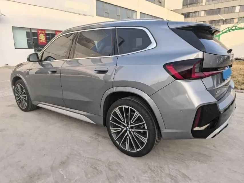 2024 BMW X1 2.0T 204HP L4 7DCT,autocango,china used car exporter,china ev exporter,chinese used car exporter,chinese used ev exporter