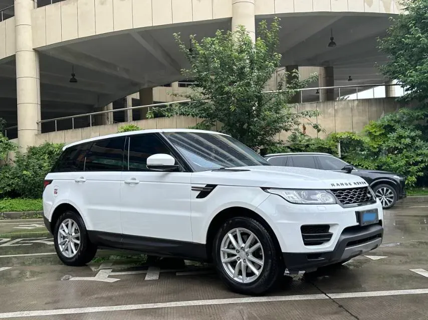 2014 BMW 5 Series GT 3.0T 306HP L6 8AT,autocango,china used car exporter,china ev exporter,chinese used car exporter,chinese used ev exporter