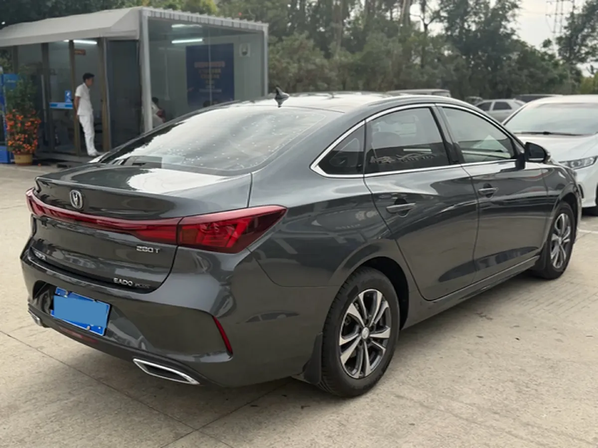 2024 ChangAn Eado 1.4T 160HP L4 7DCT,autocango,china used car exporter,china ev exporter,chinese used car exporter,chinese used ev exporter