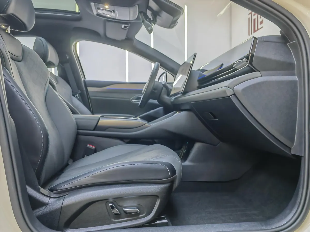 2025 BYD QinL BEV,autocango,china used car exporter,china ev exporter,chinese used car exporter,chinese used ev exporter