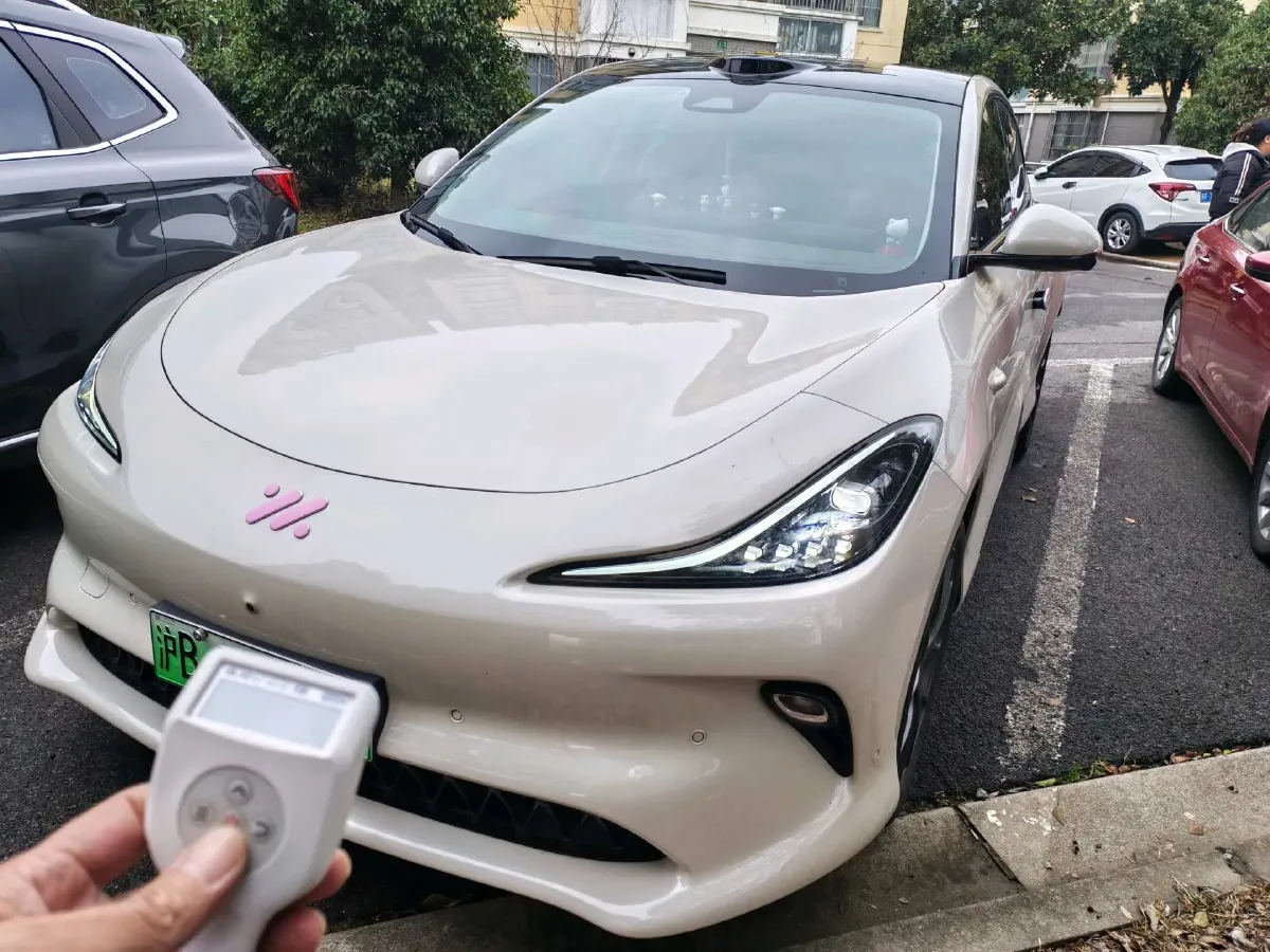 2025 IM LS6 BEV 75KWH,autocango,china used car exporter,china ev exporter,chinese used car exporter,chinese used ev exporter