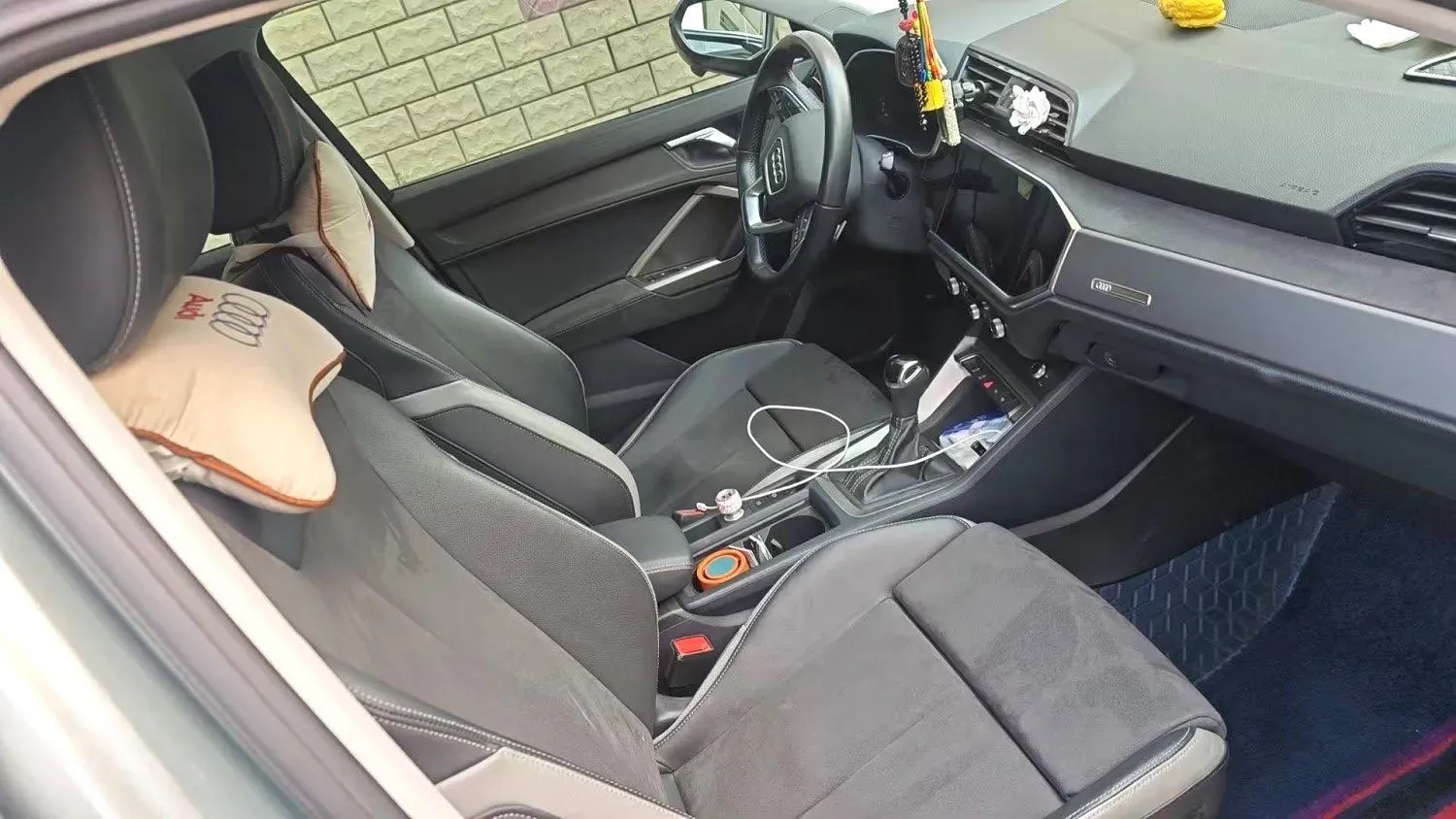 2022 Audi Q3 1.4T 150HP L4 7DCT,autocango,china used car exporter,china ev exporter,chinese used car exporter,chinese used ev exporter