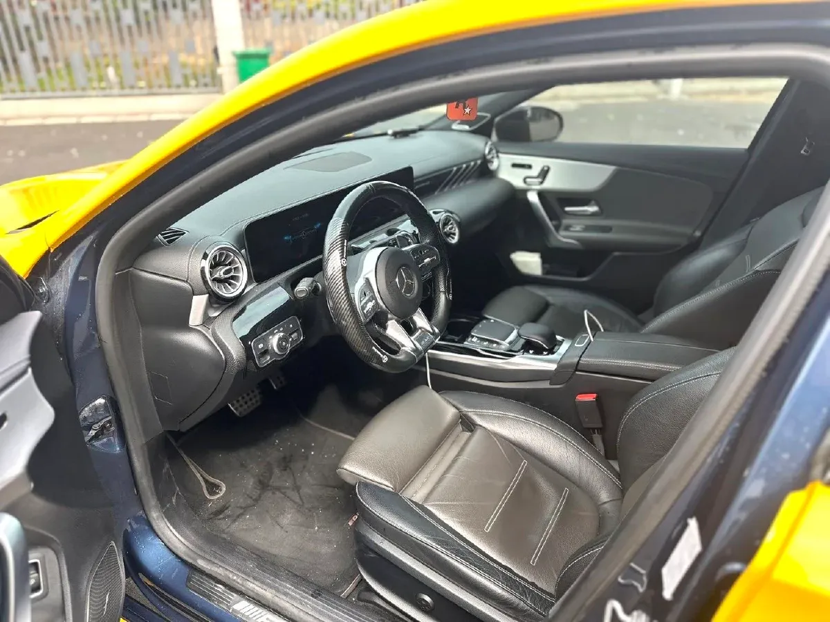 2019 Mercedes-Benz A AMG 2.0T 306HP L4 7DCT,autocango,china used car exporter,china ev exporter,chinese used car exporter,chinese used ev exporter