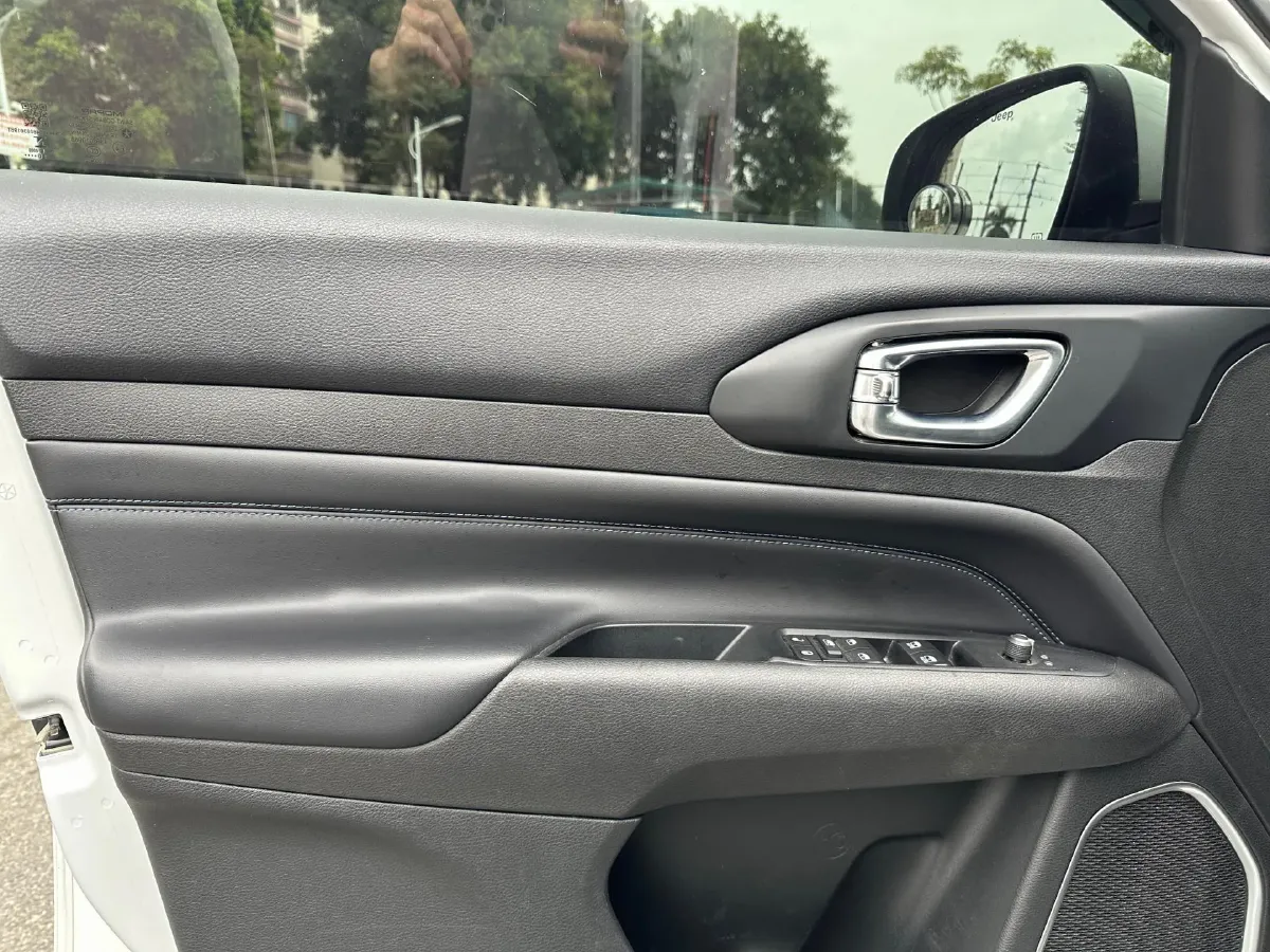 2021 Jeep Compass 1.3T 173HP L4 7DCT,autocango,china used car exporter,china ev exporter,chinese used car exporter,chinese used ev exporter