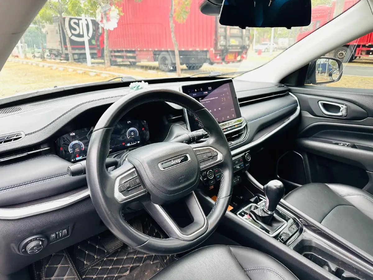 2021 Jeep Compass 1.3T 173HP L4 7DCT,autocango,china used car exporter,china ev exporter,chinese used car exporter,chinese used ev exporter