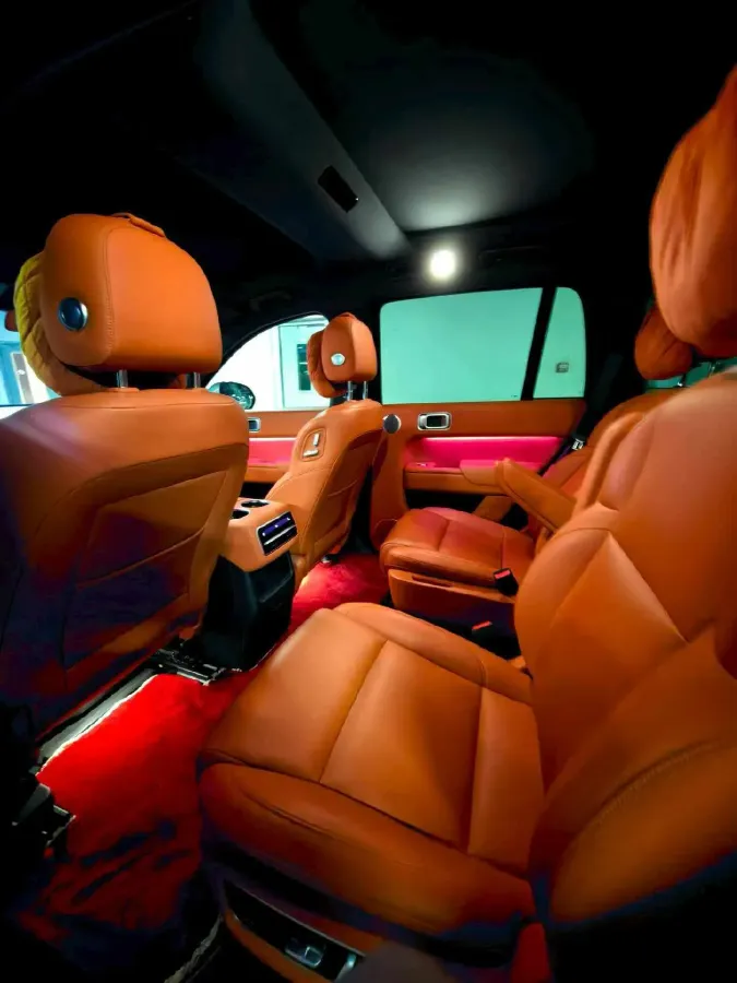 2023 Li L8 Range Extended 154HP REEV 40.9KWH,autocango,china used car exporter,china ev exporter,chinese used car exporter,chinese used ev exporter