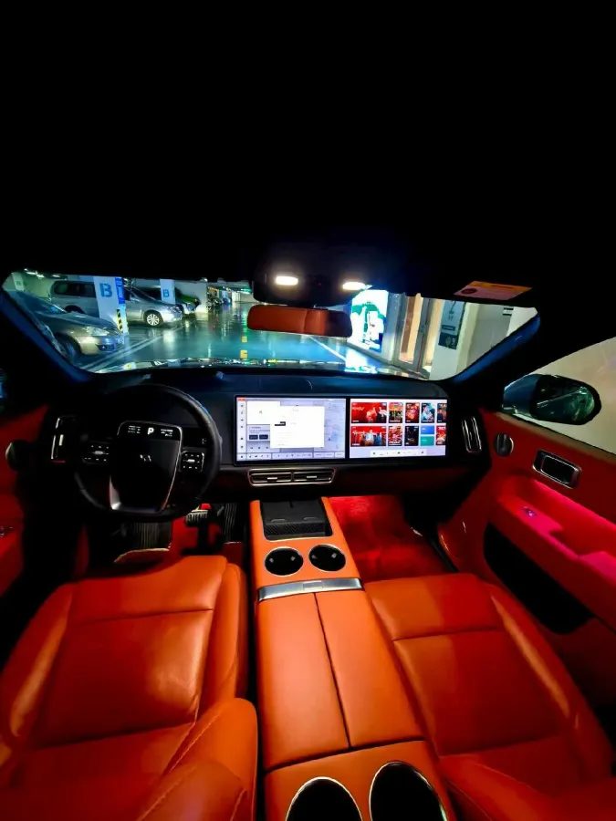 2023 Li L8 Range Extended 154HP REEV 40.9KWH,autocango,china used car exporter,china ev exporter,chinese used car exporter,chinese used ev exporter