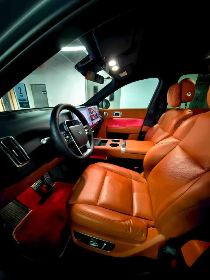 2023 Li L8 Range Extended 154HP REEV 40.9KWH,autocango,china used car exporter,china ev exporter,chinese used car exporter,chinese used ev exporter