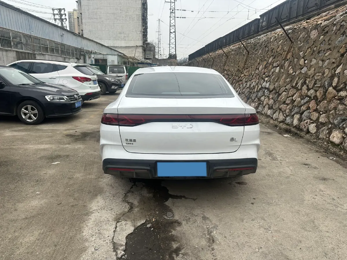 2024 BYD QinL 1.5L 101HP L4 E-CVT PHEV 10.08KWH,autocango,china used car exporter,china ev exporter,chinese used car exporter,chinese used ev exporter