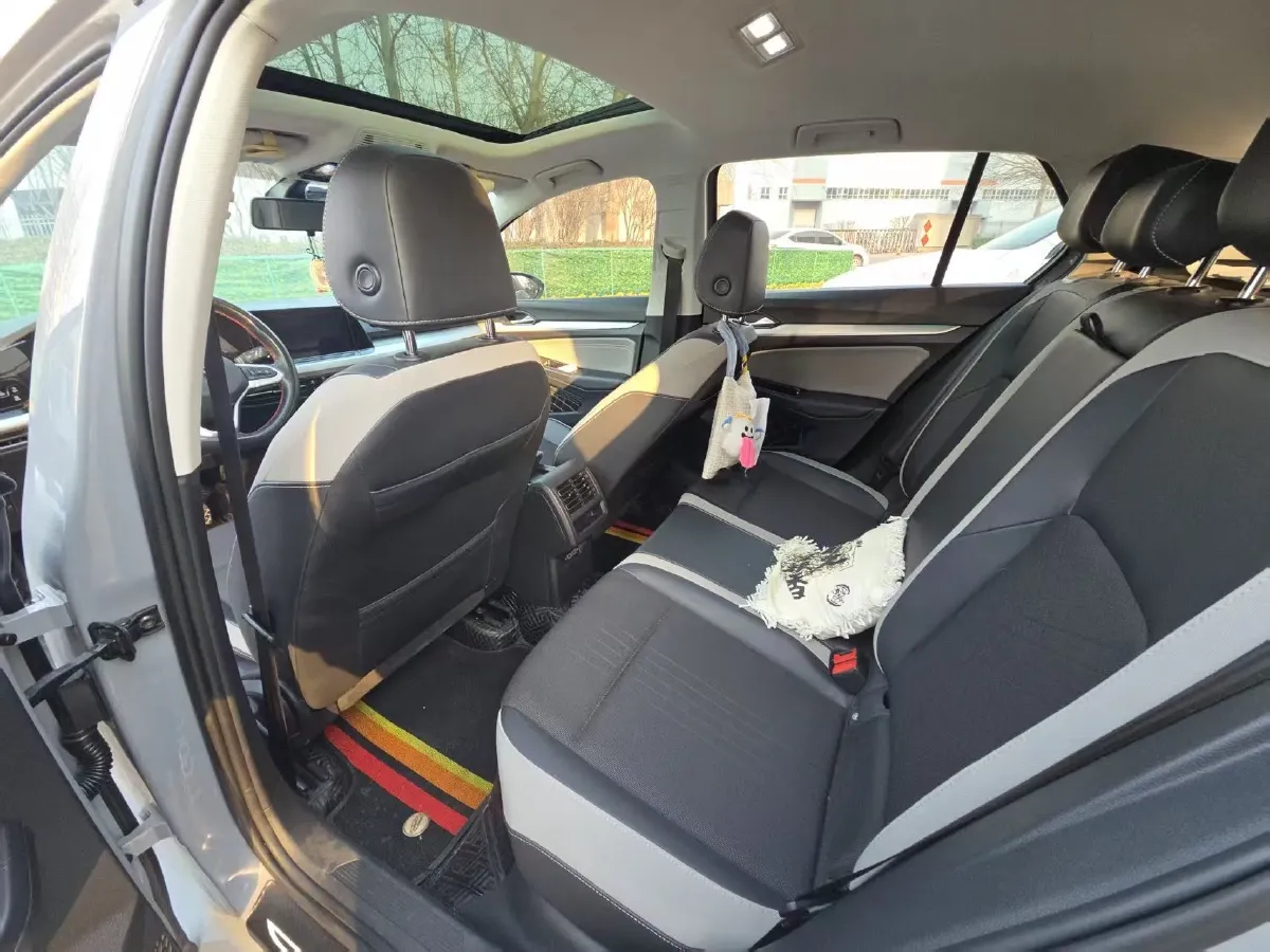 2021 Volkswagen Golf 1.4T 150HP L4 7DCT,autocango,china used car exporter,china ev exporter,chinese used car exporter,chinese used ev exporter