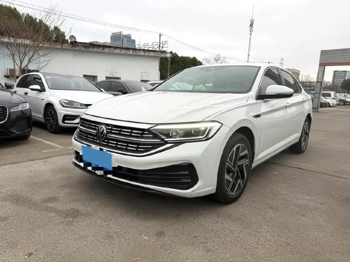 2024 Volkswagen Sagitar 1.5T 160HP L4 7DCT,autocango,china used car exporter,china ev exporter,chinese used car exporter,chinese used ev exporter