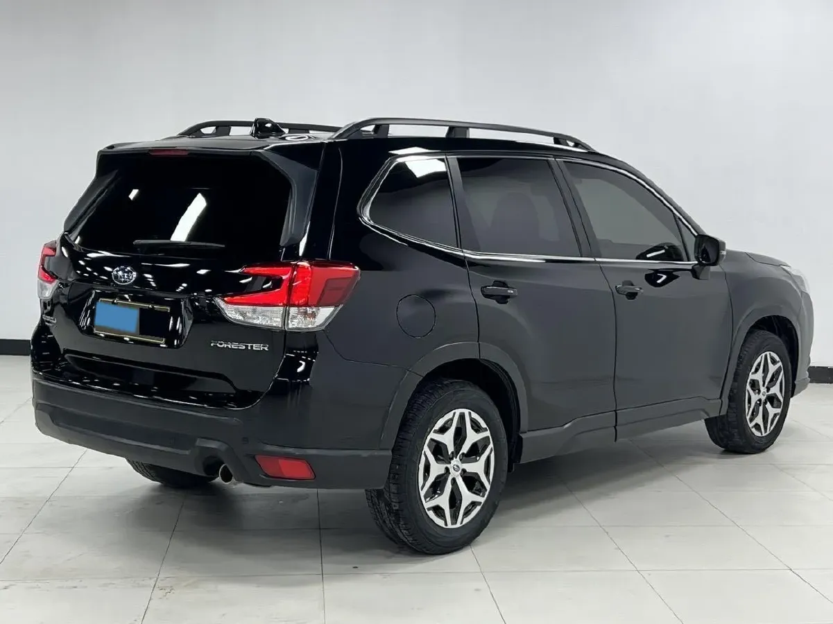 2022 Subaru Forester 2.0L 154HP H4 CVT,autocango,china used car exporter,china ev exporter,chinese used car exporter,chinese used ev exporter
