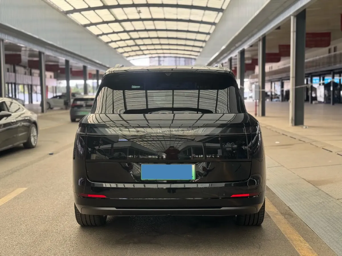 2025 LYNK&CO 900 2.0T 254HP L4 3DHT PHEV,autocango,china used car exporter,china ev exporter,chinese used car exporter,chinese used ev exporter