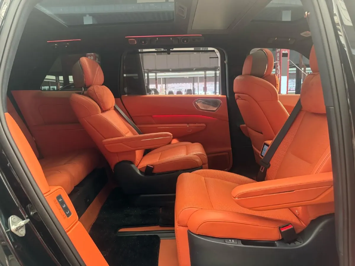 2025 LYNK&CO 900 2.0T 254HP L4 3DHT PHEV,autocango,china used car exporter,china ev exporter,chinese used car exporter,chinese used ev exporter