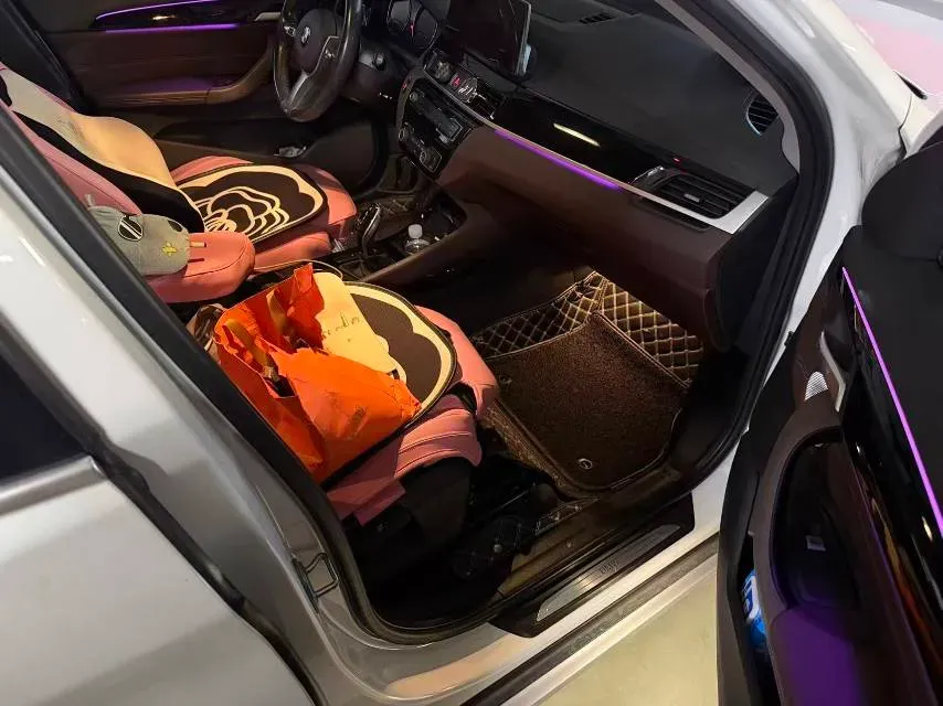 2021 BMW X1 1.5T 140HP L3 7DCT,autocango,china used car exporter,china ev exporter,chinese used car exporter,chinese used ev exporter