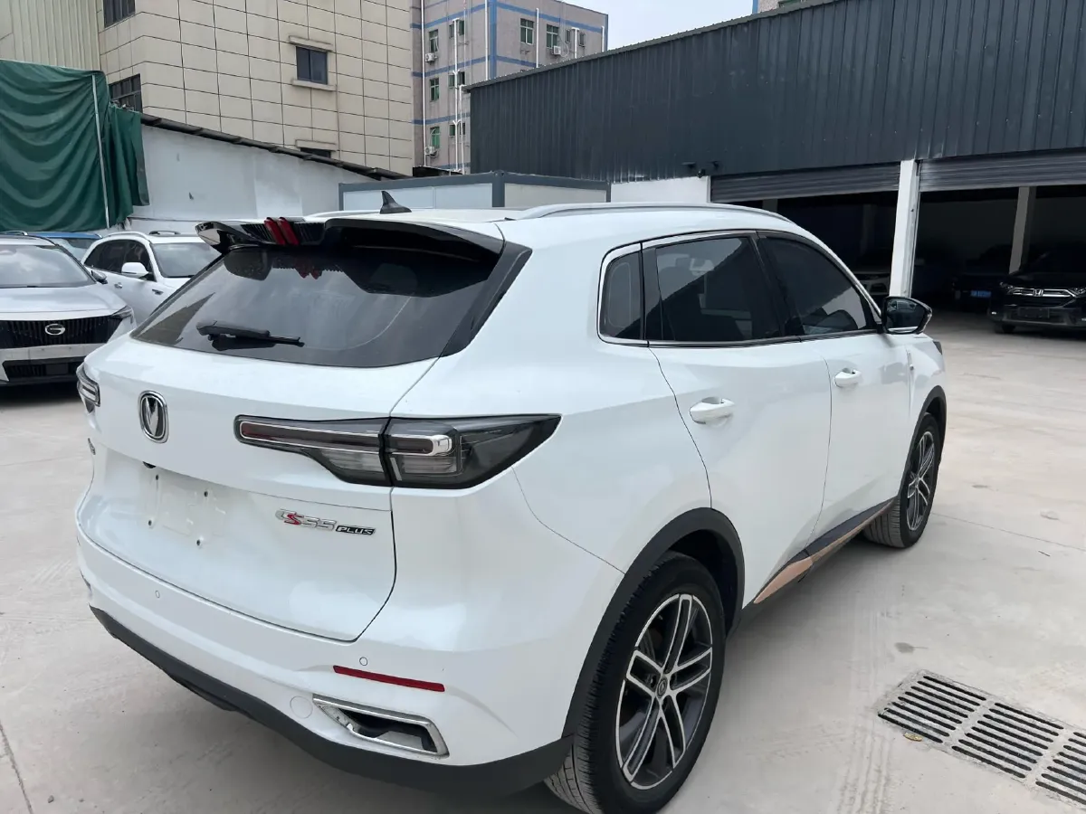 2022 ChangAn CS55 Plus 1.5T 180HP L4 7DCT,autocango,china used car exporter,china ev exporter,chinese used car exporter,chinese used ev exporter