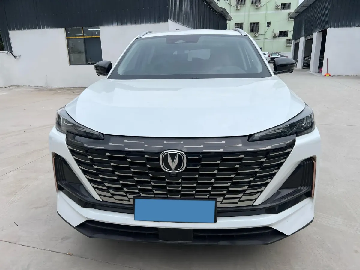 2022 ChangAn CS55 Plus 1.5T 180HP L4 7DCT,autocango,china used car exporter,china ev exporter,chinese used car exporter,chinese used ev exporter