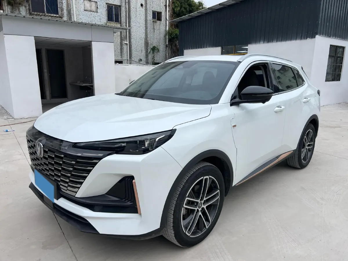2022 ChangAn CS55 Plus 1.5T 180HP L4 7DCT,autocango,china used car exporter,china ev exporter,chinese used car exporter,chinese used ev exporter