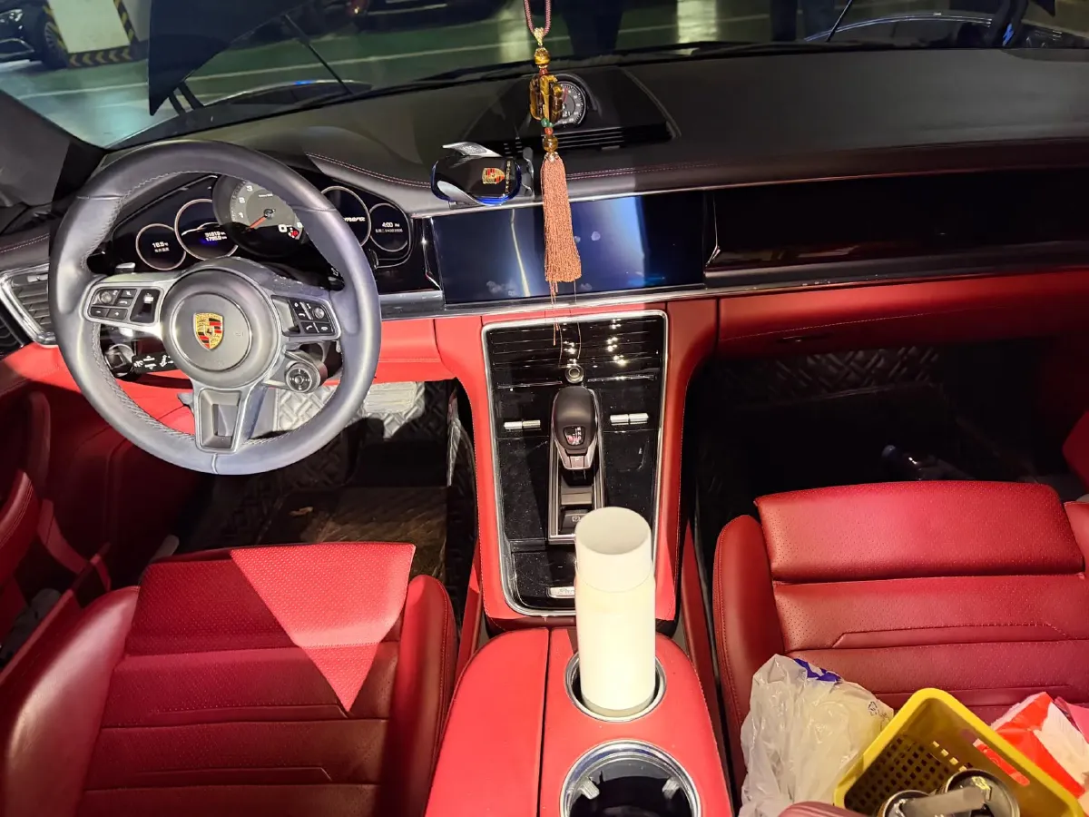 2019 Porsche Panamera 2.9T 330HP V6 8DCT,autocango,china used car exporter,china ev exporter,chinese used car exporter,chinese used ev exporter