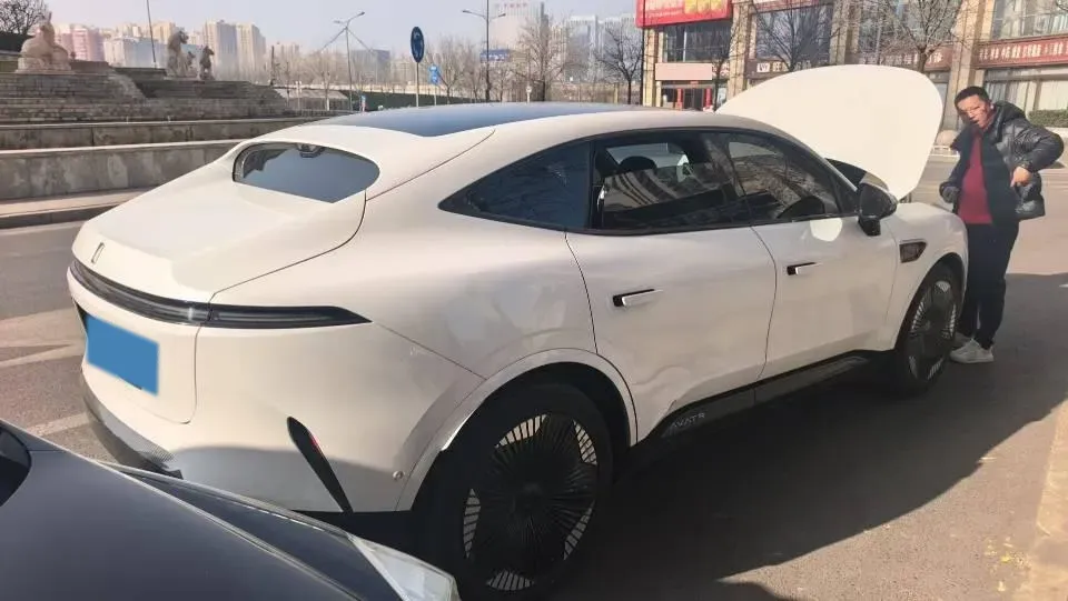 2023 Avatr 11 BEV 90.38KWH,autocango,china used car exporter,china ev exporter,chinese used car exporter,chinese used ev exporter