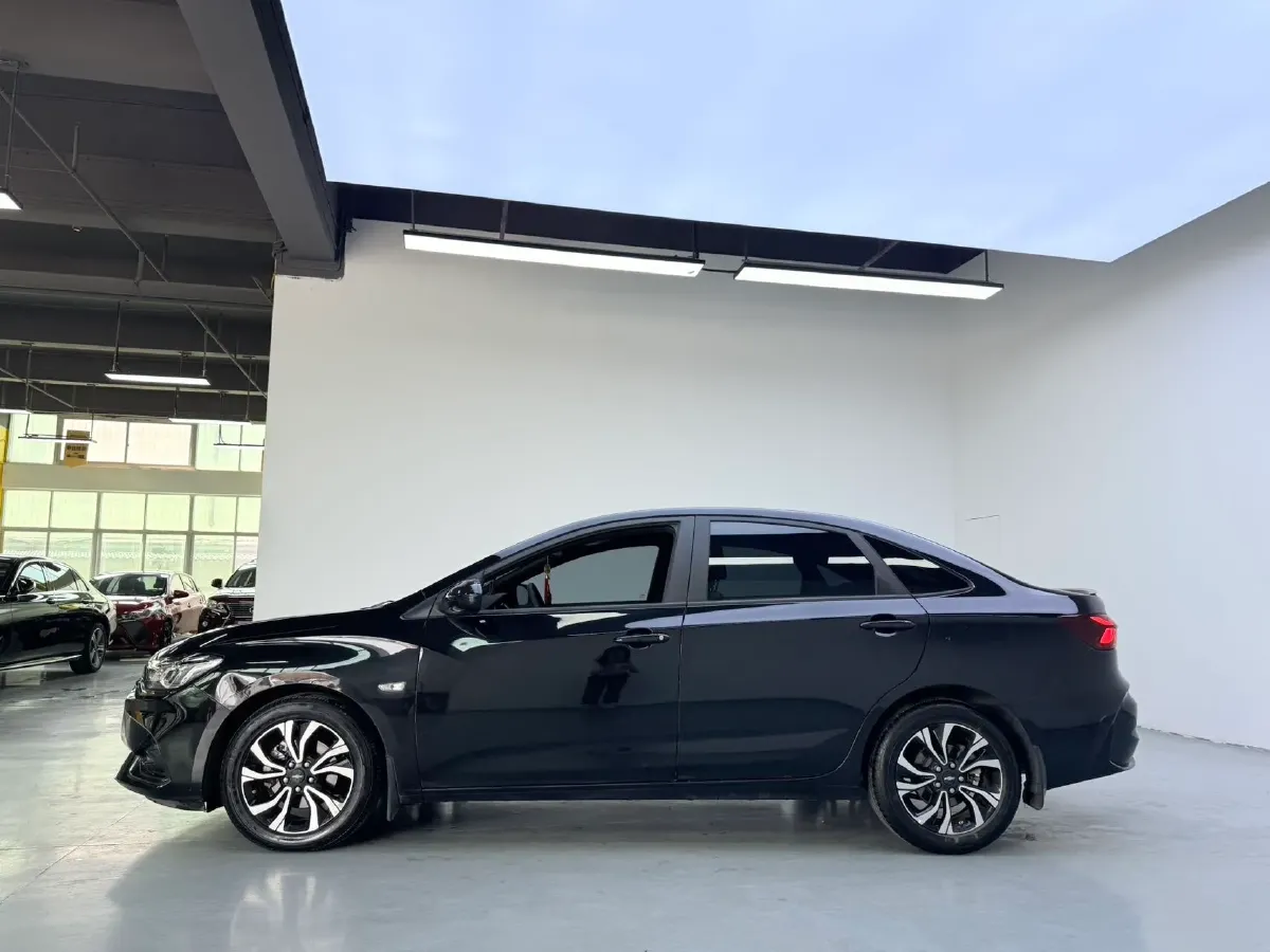 2020 Chevrolet Monza 1.3T 163HP L3 6AT,autocango,china used car exporter,china ev exporter,chinese used car exporter,chinese used ev exporter