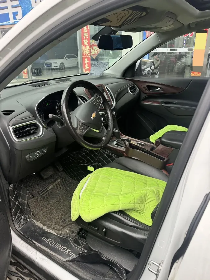 2018 Chevrolet Equinox 1.5T 180HP L4 6AT,autocango,china used car exporter,china ev exporter,chinese used car exporter,chinese used ev exporter