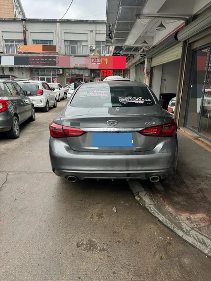 2018 Jeep Grand Commander 2.0T 265HP L4 9AT,autocango,china used car exporter,china ev exporter,chinese used car exporter,chinese used ev exporter