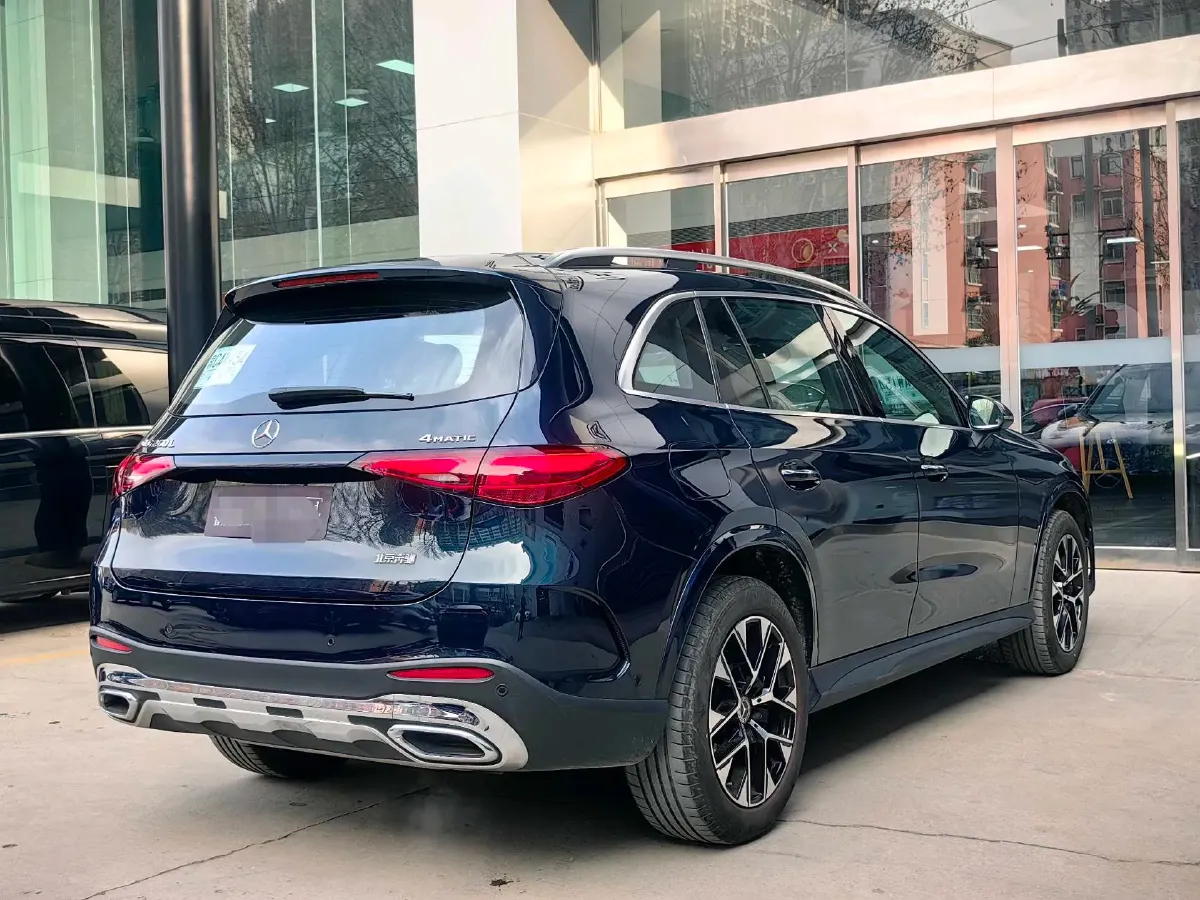 2024 Mercedes-Benz GLC Class 2.0T 204HP L4 9AT,autocango,china used car exporter,china ev exporter,chinese used car exporter,chinese used ev exporter