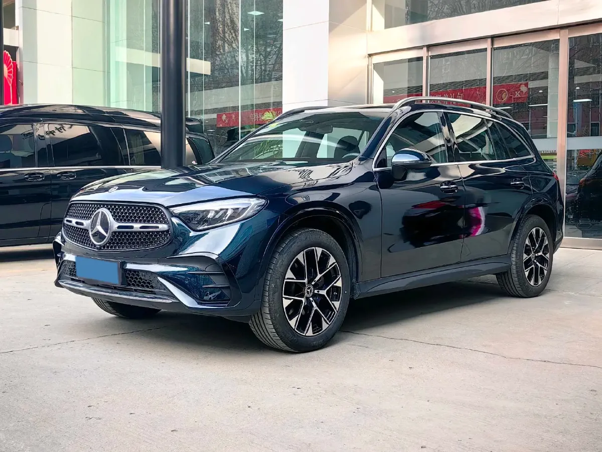 2024 Mercedes-Benz GLC Class 2.0T 204HP L4 9AT,autocango,china used car exporter,china ev exporter,chinese used car exporter,chinese used ev exporter