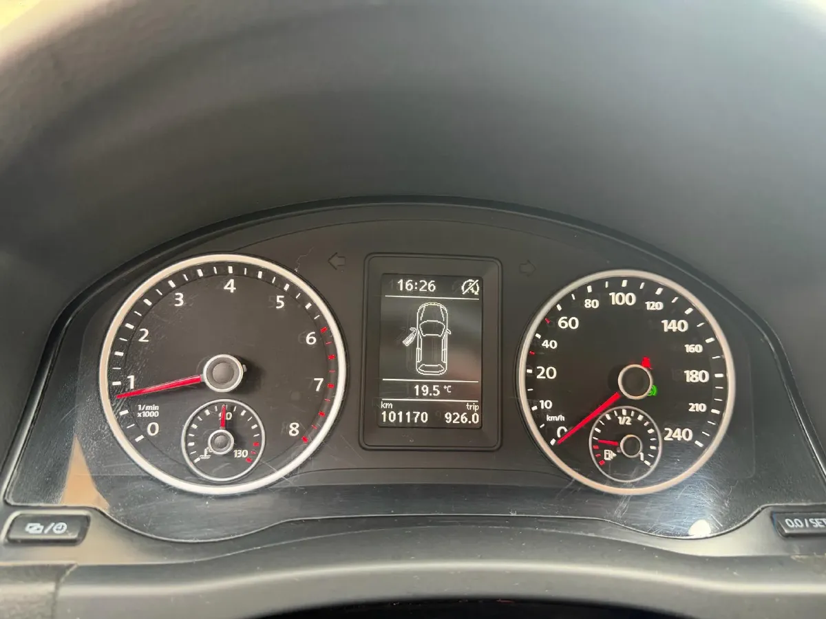 2016 Volkswagen Touran 1.4T 150HP L4 7DCT,autocango,china used car exporter,china ev exporter,chinese used car exporter,chinese used ev exporter