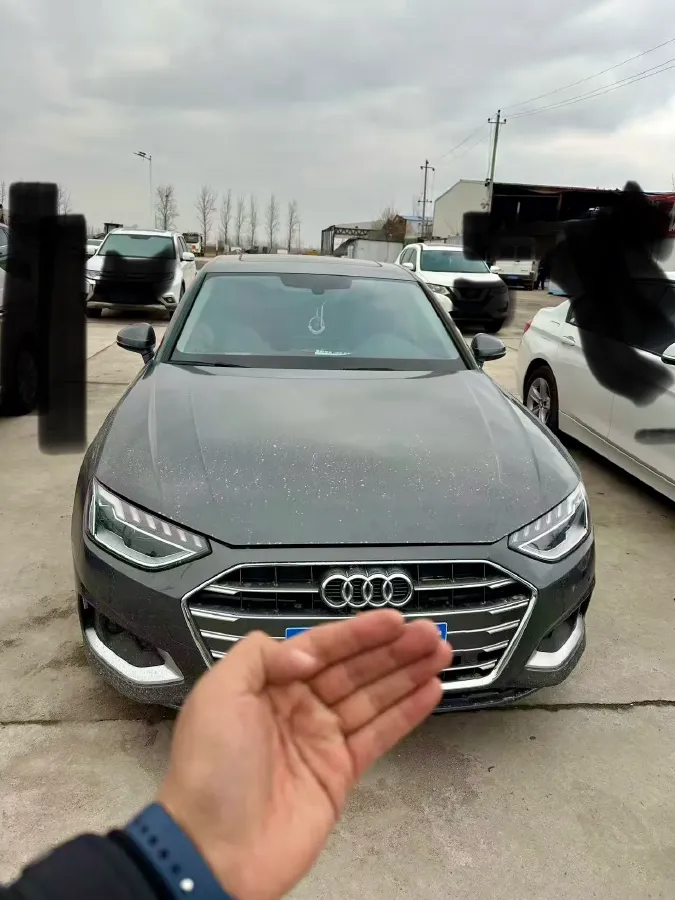 2023 Audi A4L 2.0T 190HP L4 7DCT,autocango,china used car exporter,china ev exporter,chinese used car exporter,chinese used ev exporter