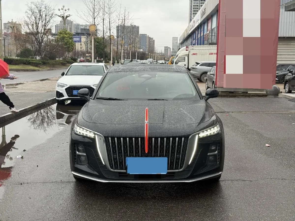2023 HongQi H5 2.0T 224HP L4 8AT,autocango,china used car exporter,china ev exporter,chinese used car exporter,chinese used ev exporter
