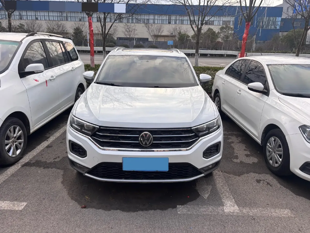 2019 Volkswagen T-Roc 1.4T 150HP L4 7DCT,autocango,china used car exporter,china ev exporter,chinese used car exporter,chinese used ev exporter