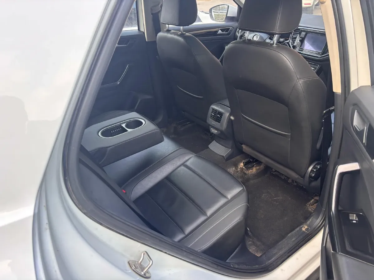 2019 Volkswagen T-Roc 1.4T 150HP L4 7DCT,autocango,china used car exporter,china ev exporter,chinese used car exporter,chinese used ev exporter