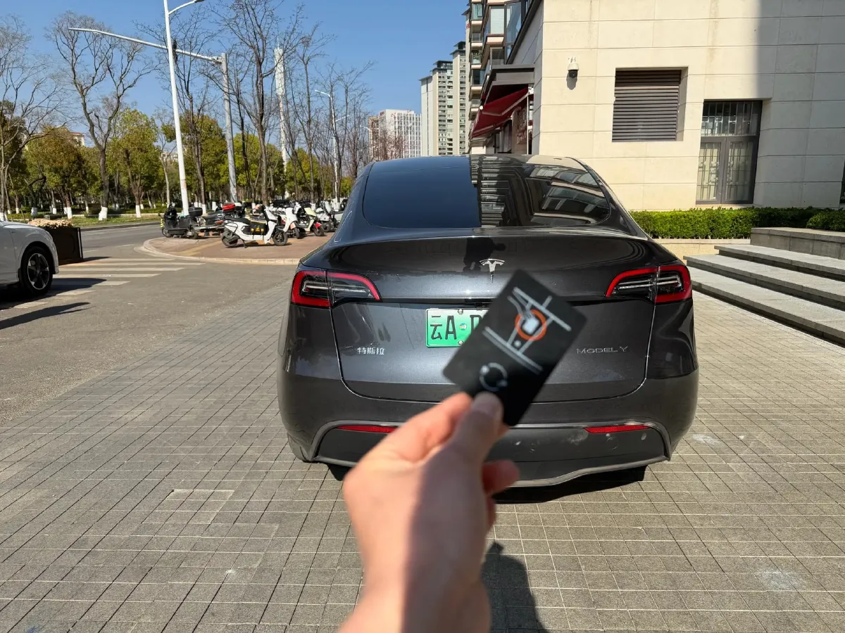 2024 Iveco OuSheng BEV 77.28KWH,autocango,china used car exporter,china ev exporter,chinese used car exporter,chinese used ev exporter