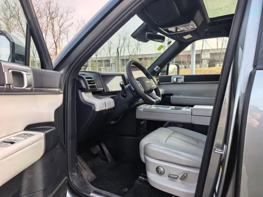 2025 FangChengBao Tai 7 1.5T 156HP L4 E-CVT PHEV,autocango,china used car exporter,china ev exporter,chinese used car exporter,chinese used ev exporter